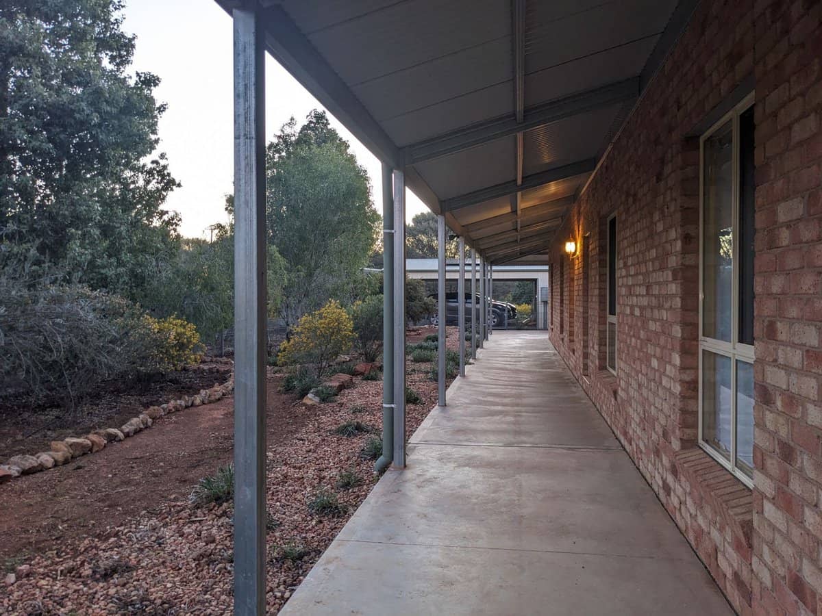 1 Singleton Drive, Cobar - Thumbnail 2