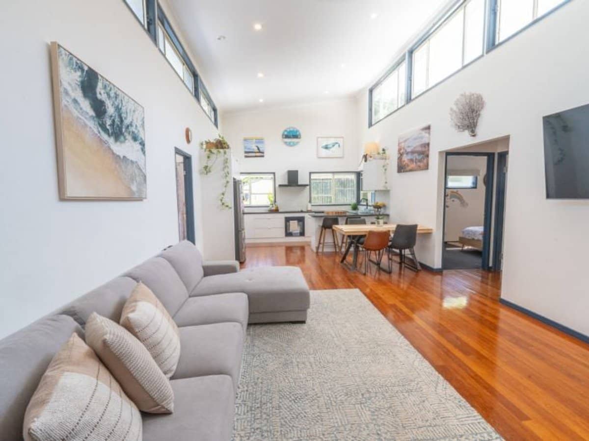 52 Samarinda Way, Point Lookout - Thumbnail 8