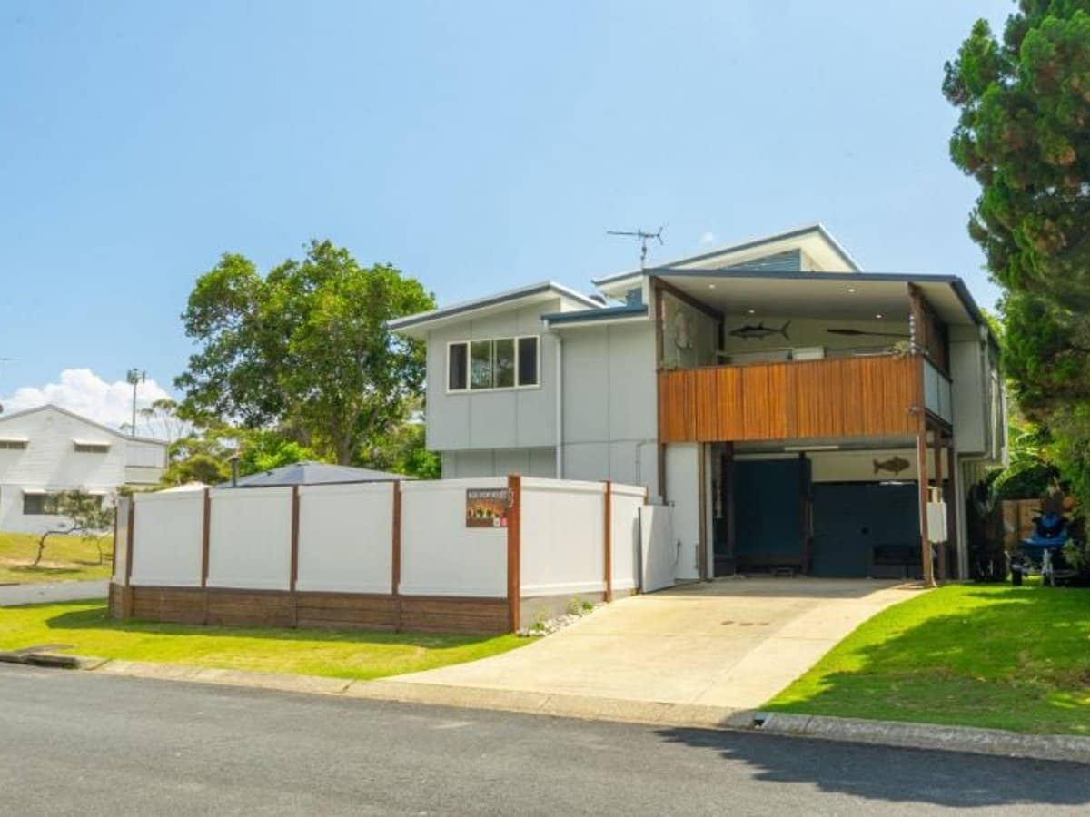 52 Samarinda Way, Point Lookout - Thumbnail 25