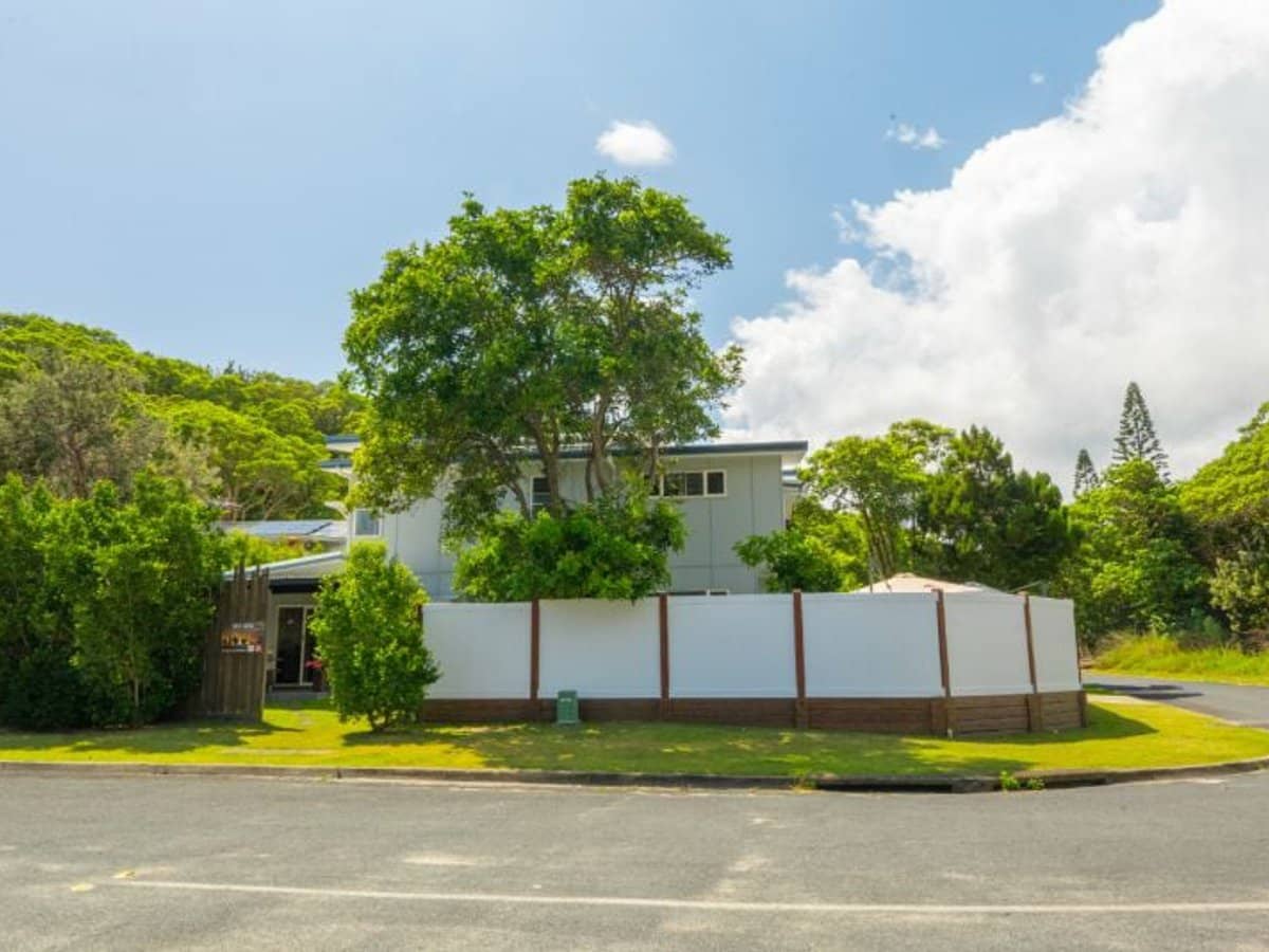 52 Samarinda Way, Point Lookout - Thumbnail 26