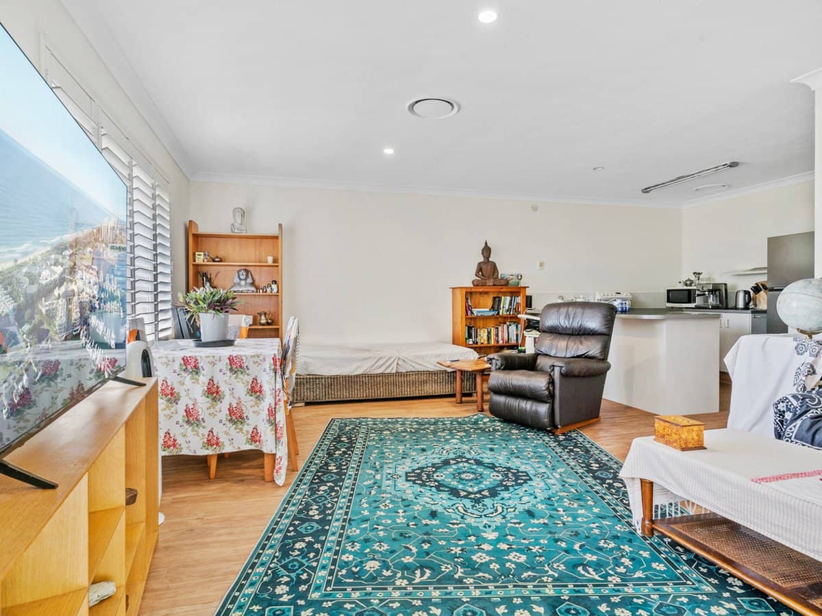 13/4 Clancy Court, TUGUN - Thumbnail 3