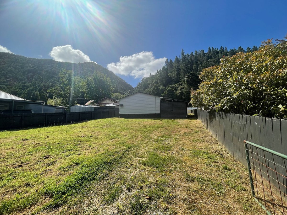 9A Urquhart Street, Queenstown - Thumbnail 2