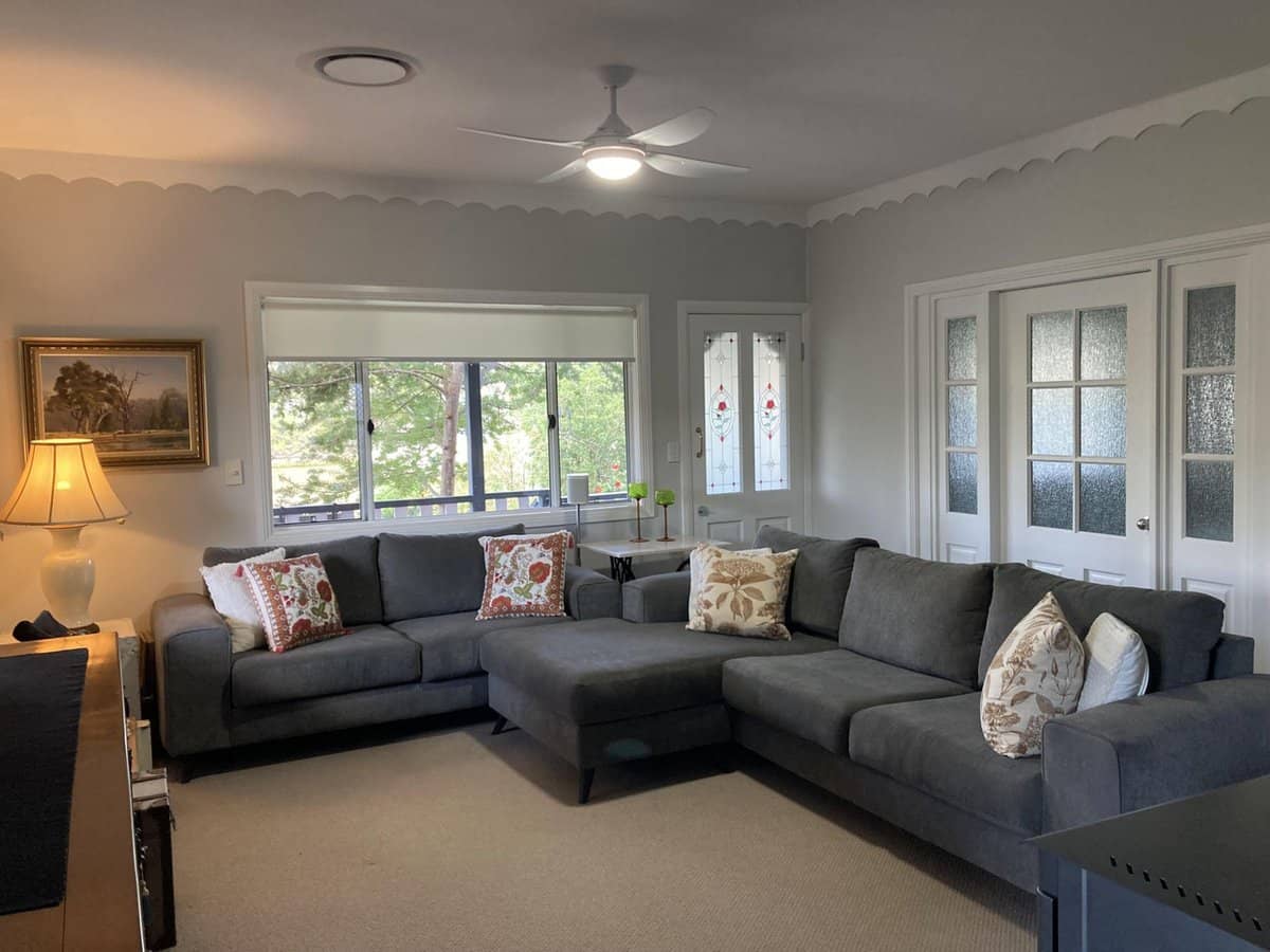 11 Pine Close, Gloucester - Thumbnail 3