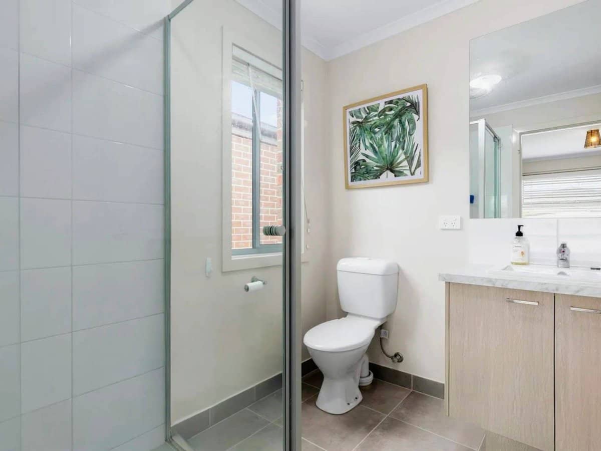 14 Albany Way, Charlemont - Thumbnail 5