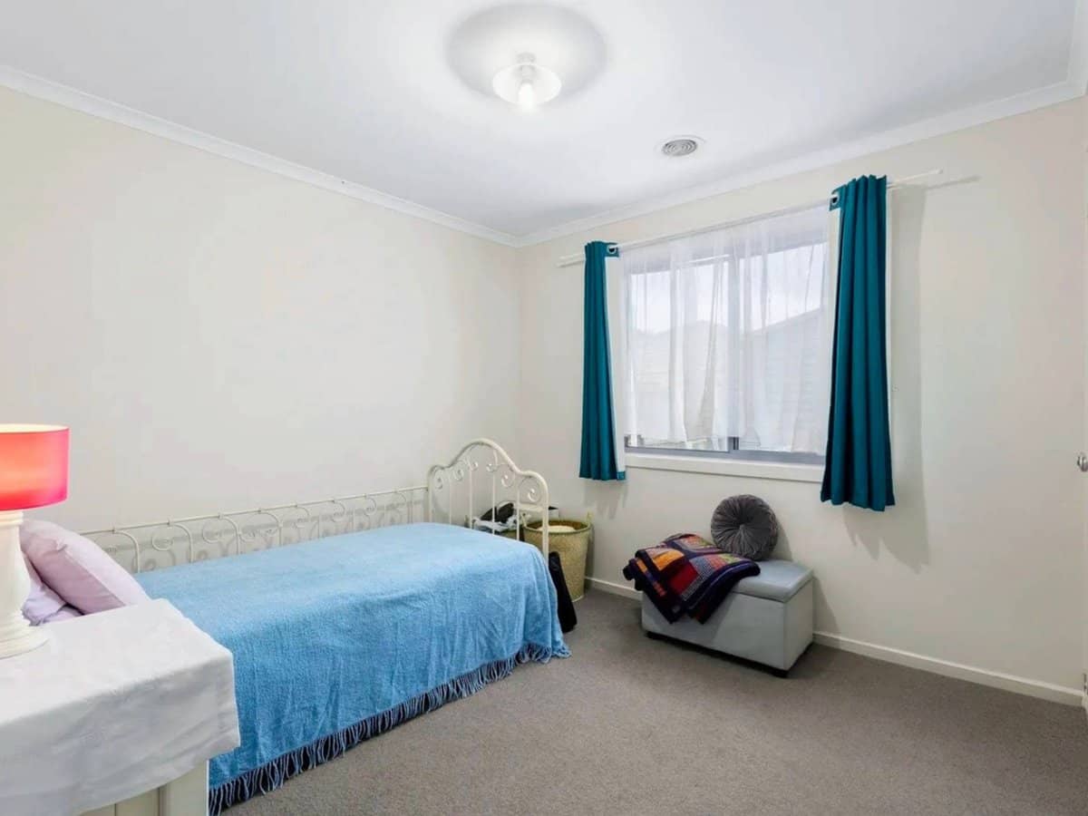 14 Albany Way, Charlemont - Thumbnail 7