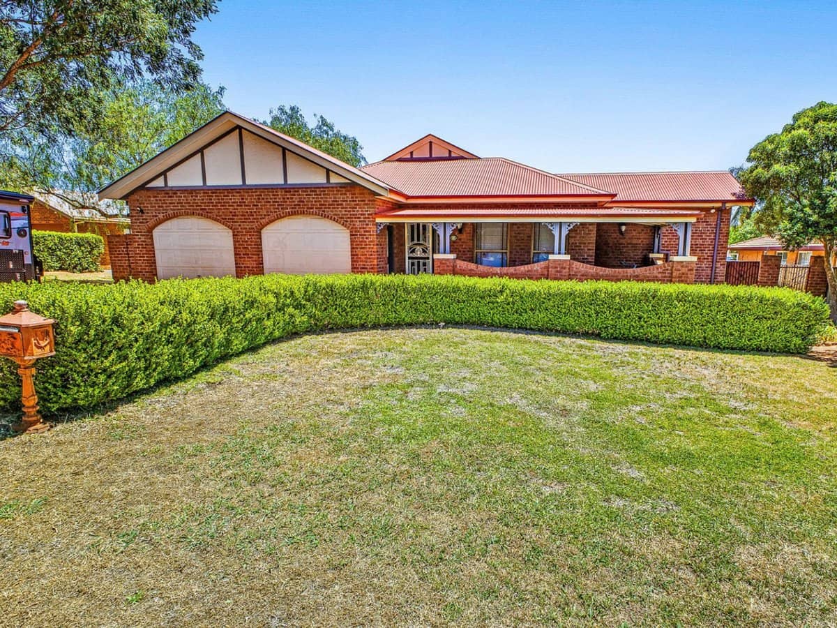 15 Erica Close, Dubbo - Thumbnail 2