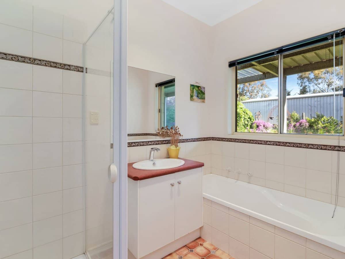 71 Thornhill Lane, Elphinstone - Thumbnail 9