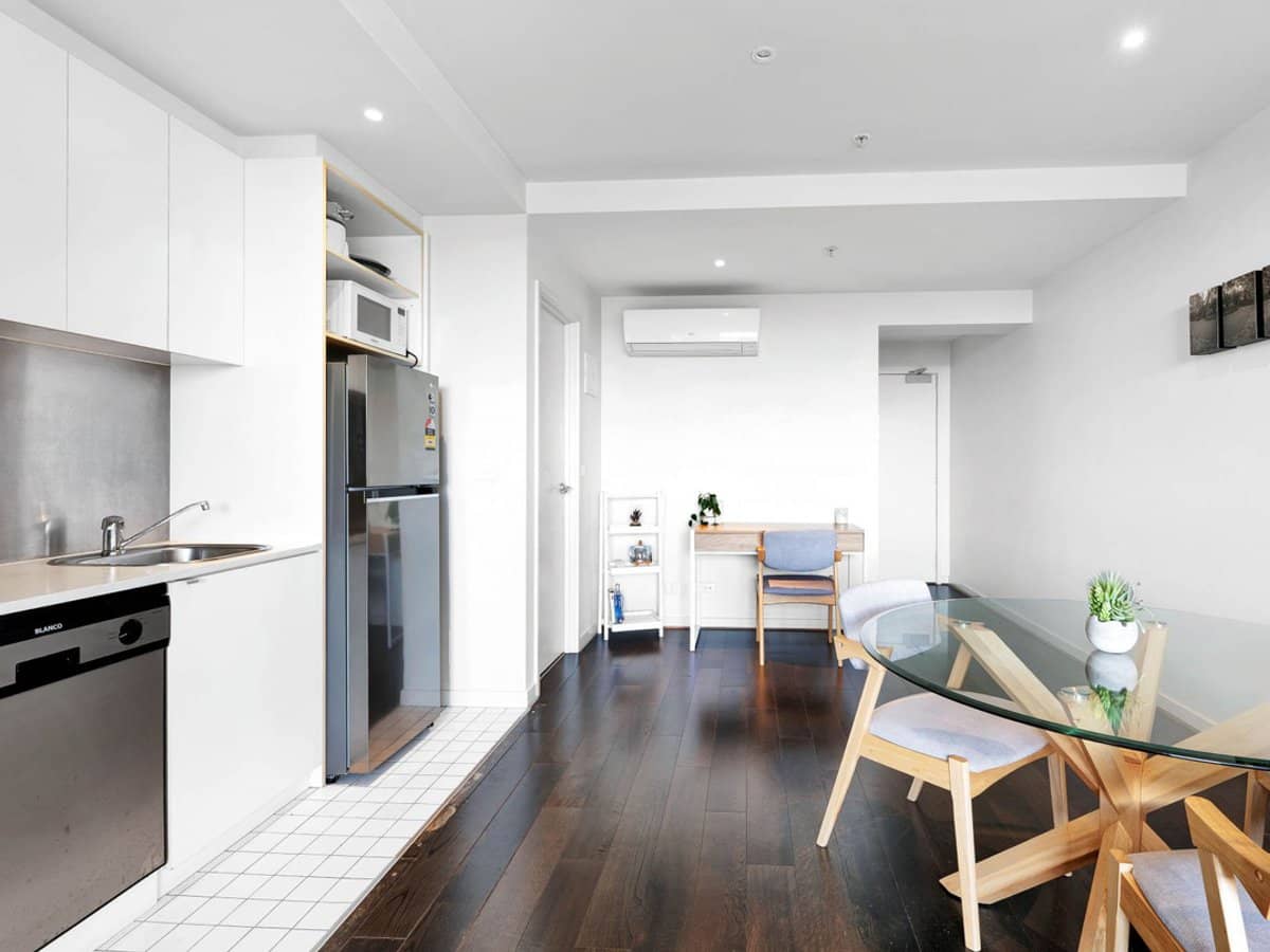 1304/8 Dorcas Street, Southbank - Thumbnail 3