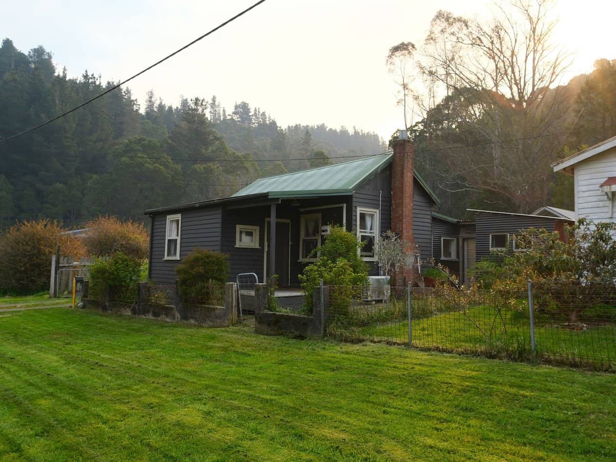 36 Grafton Street, Queenstown - Thumbnail 1