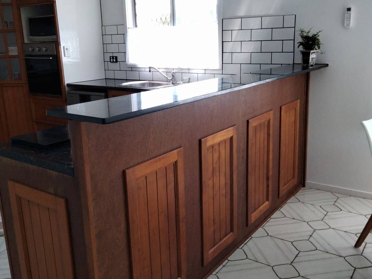 6 Mosch Place, Mooroobool - Thumbnail 4