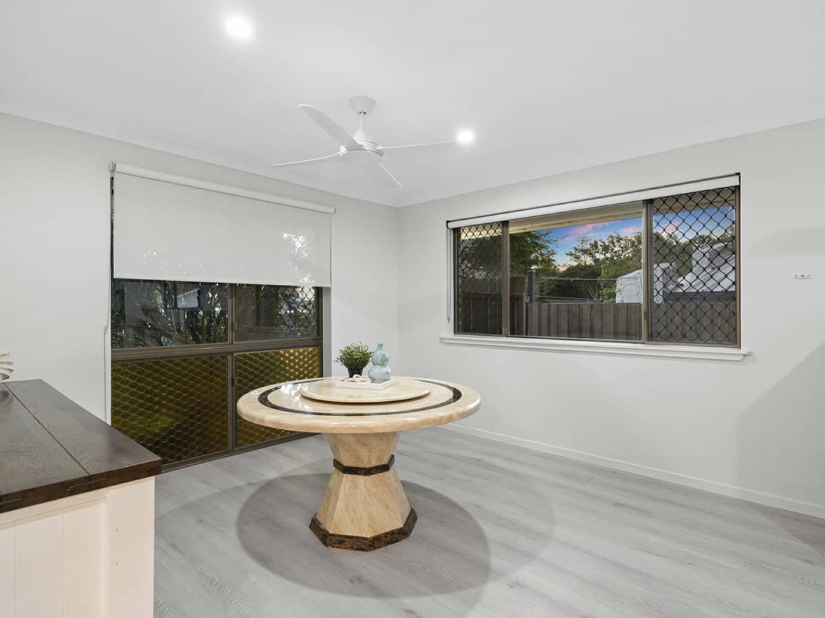 27 Westgate Avenue, SPRINGWOOD - Thumbnail 11