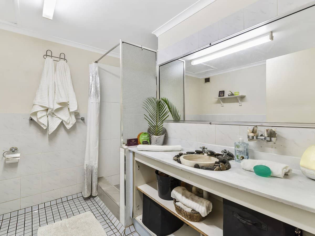 1/1 Ray Street, Yorkeys Knob - Thumbnail 11