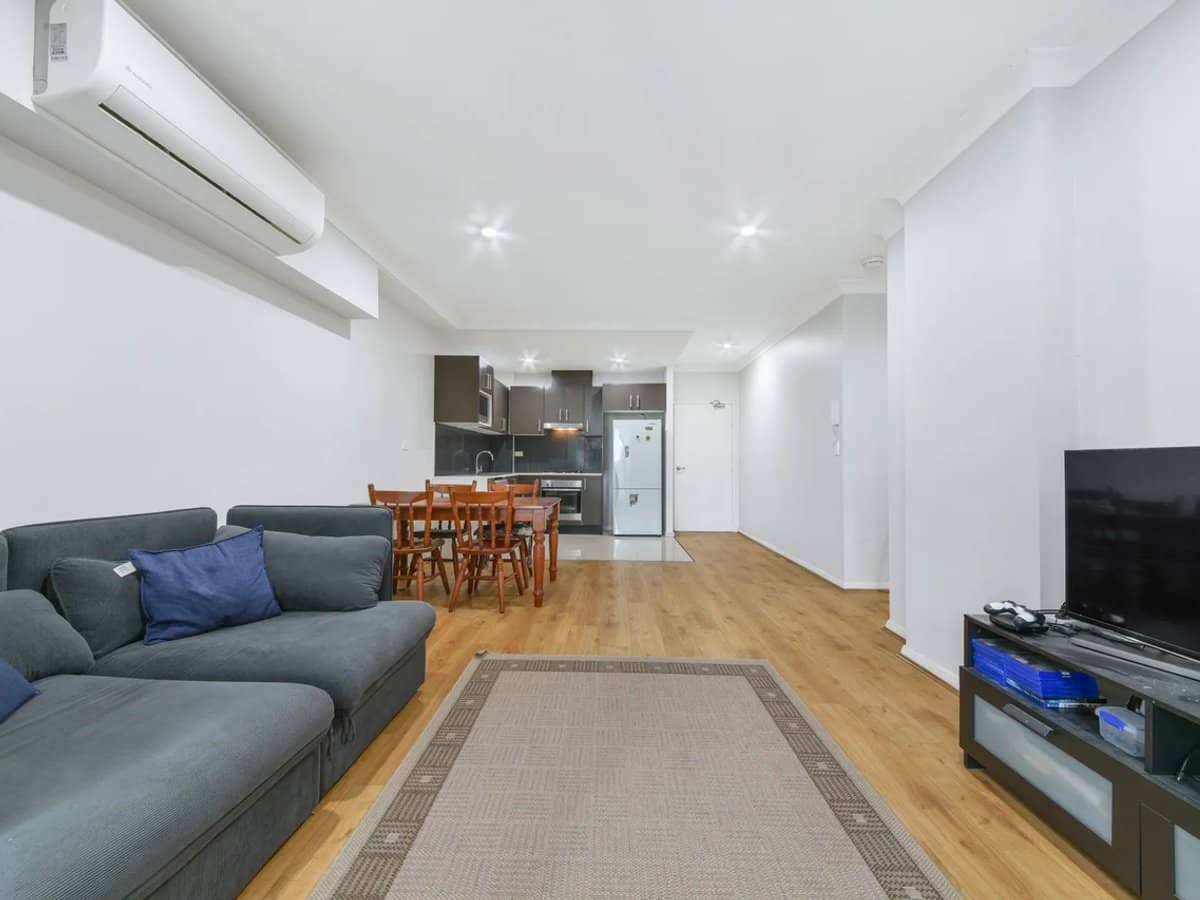 110/2-4 Amos Street, Parramatta - Thumbnail 2