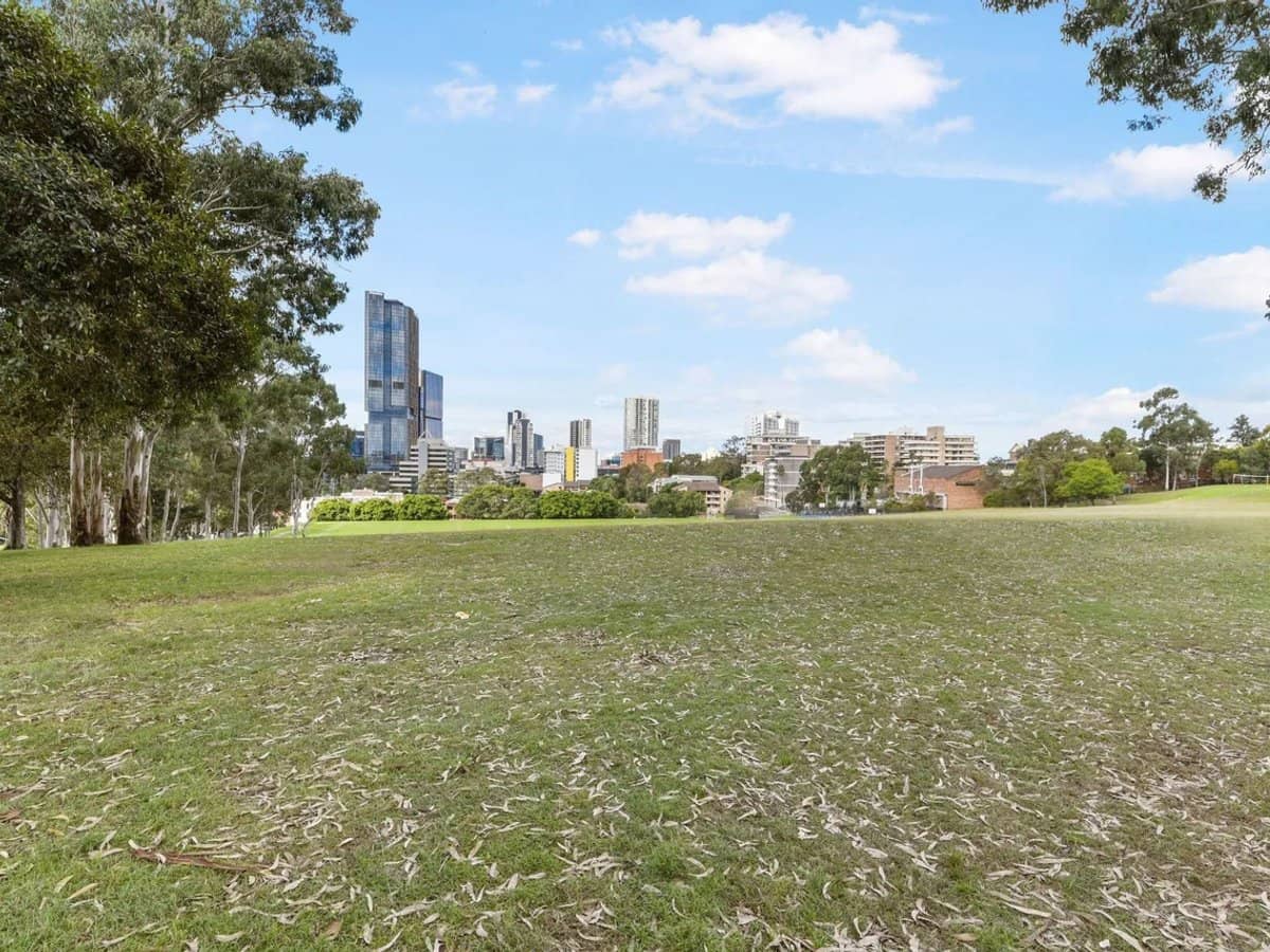 110/2-4 Amos Street, Parramatta - Thumbnail 11