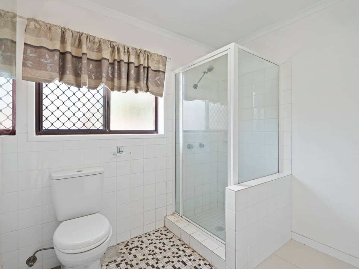 27 Headland Street, SUNNYBANK - Thumbnail 7