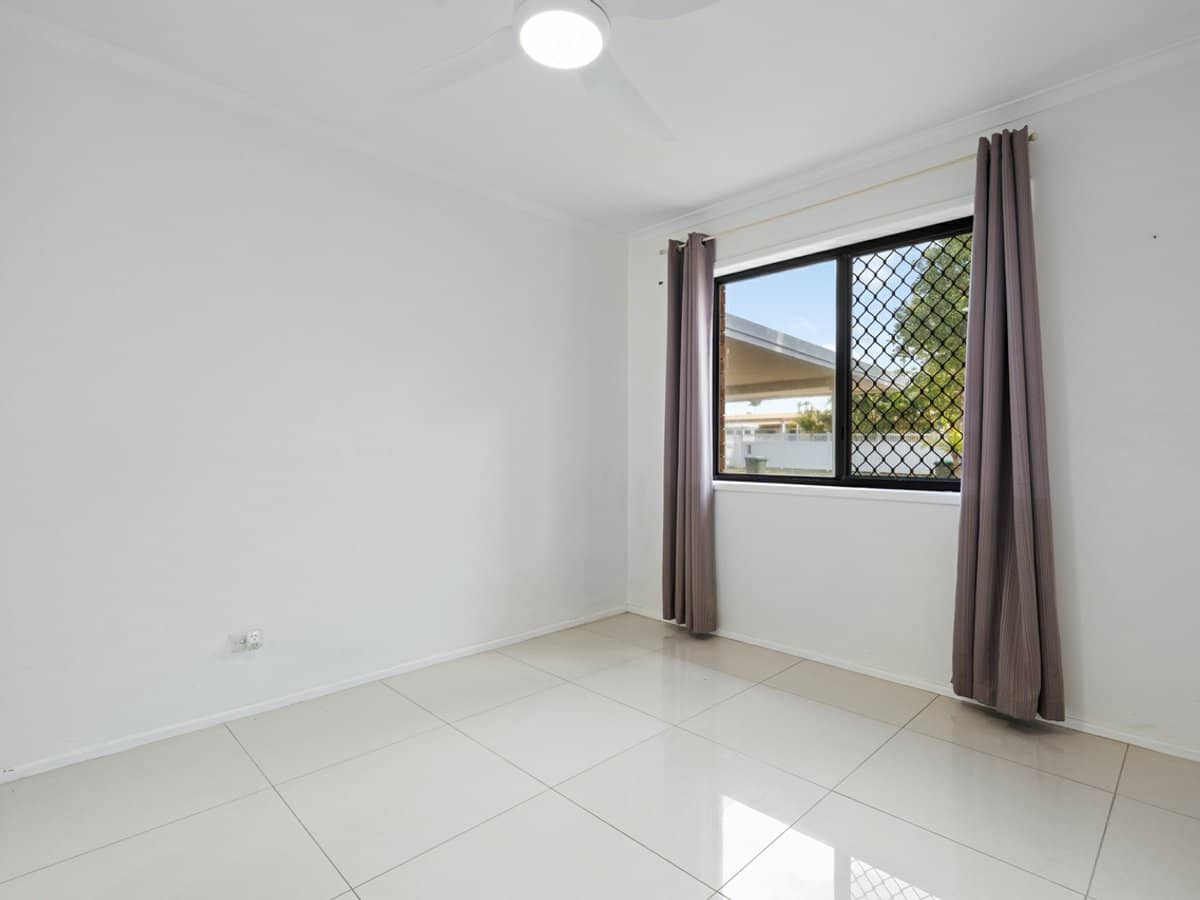 27 Headland Street, SUNNYBANK - Thumbnail 10