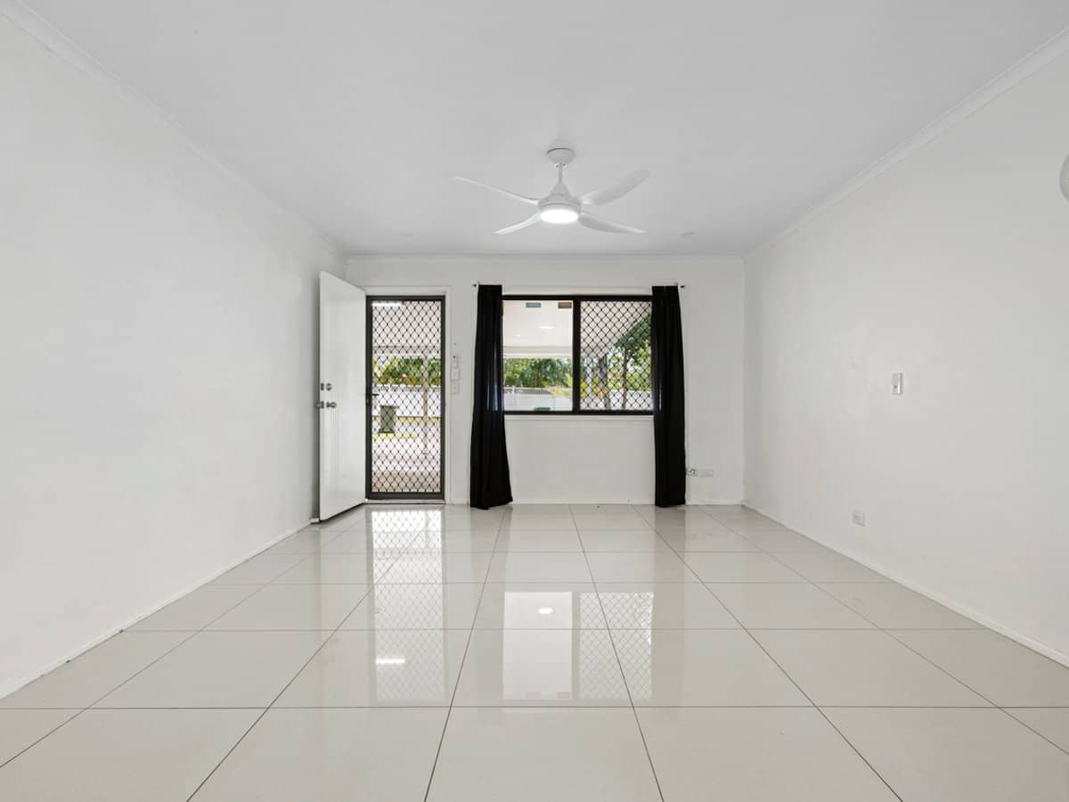 27 Headland Street, SUNNYBANK - Thumbnail 11