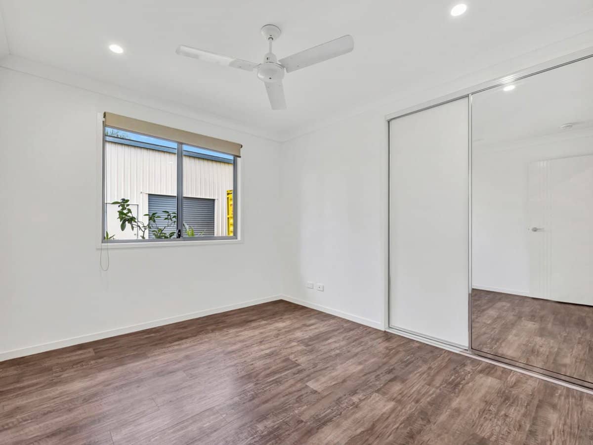 102 Miran Khan Drive, Armstrong Beach - Thumbnail 12