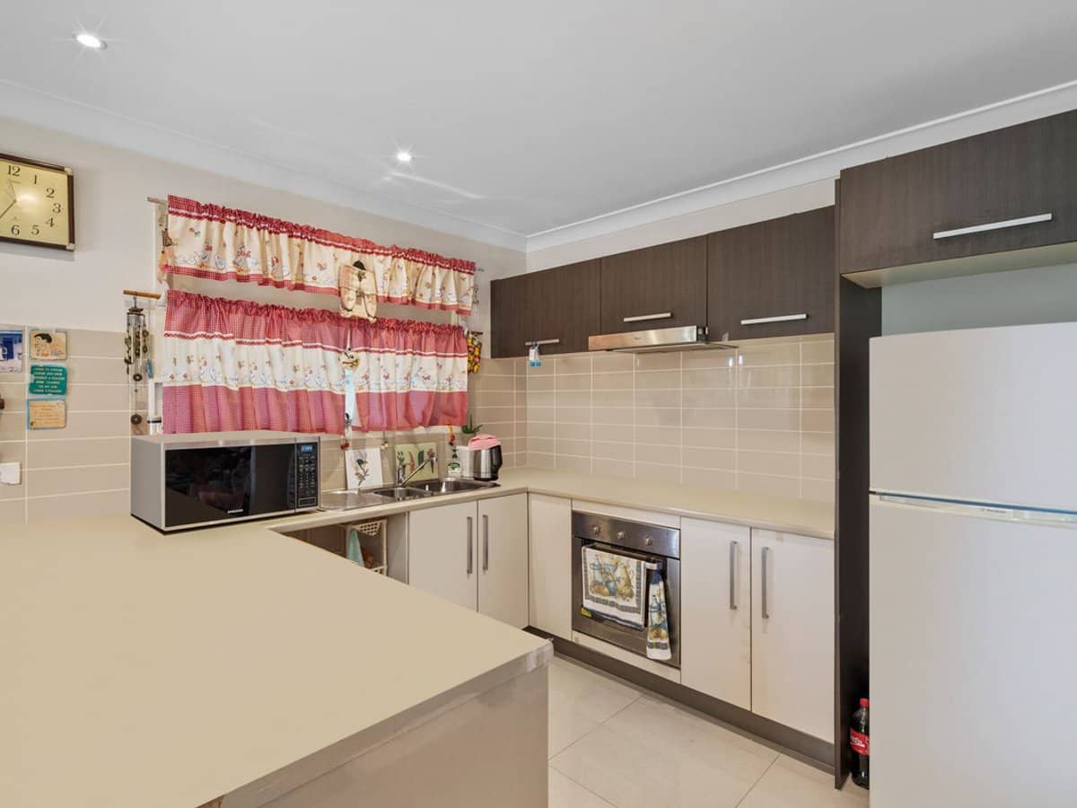 38 Argyle Street, REDBANK PLAINS - Thumbnail 6