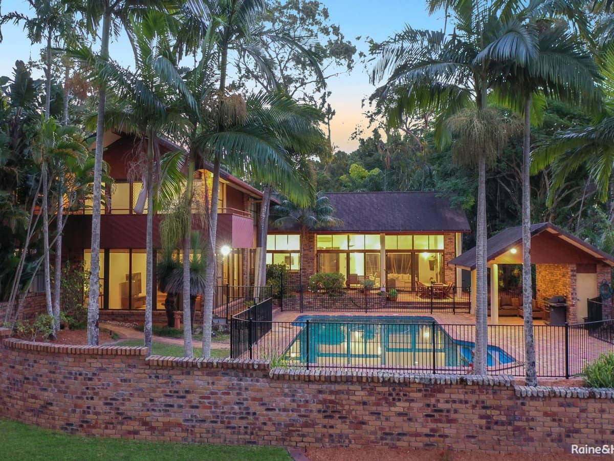 8 Pipers Point, ROBINA - Thumbnail 3