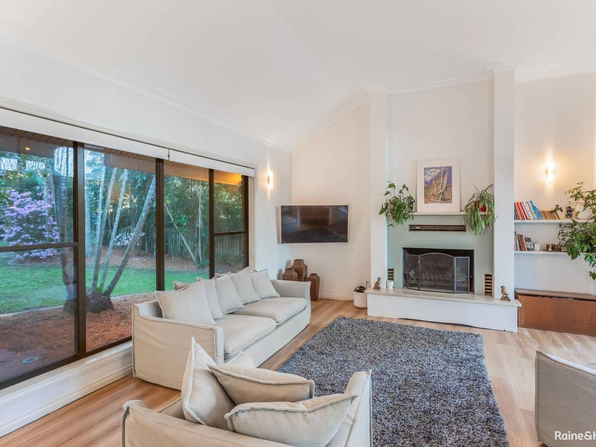 8 Pipers Point, ROBINA - Thumbnail 5