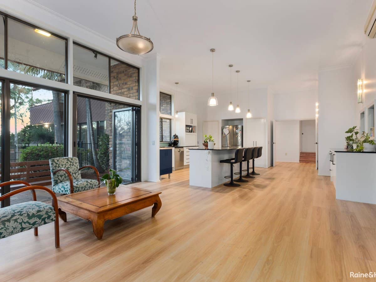 8 Pipers Point, ROBINA - Thumbnail 11