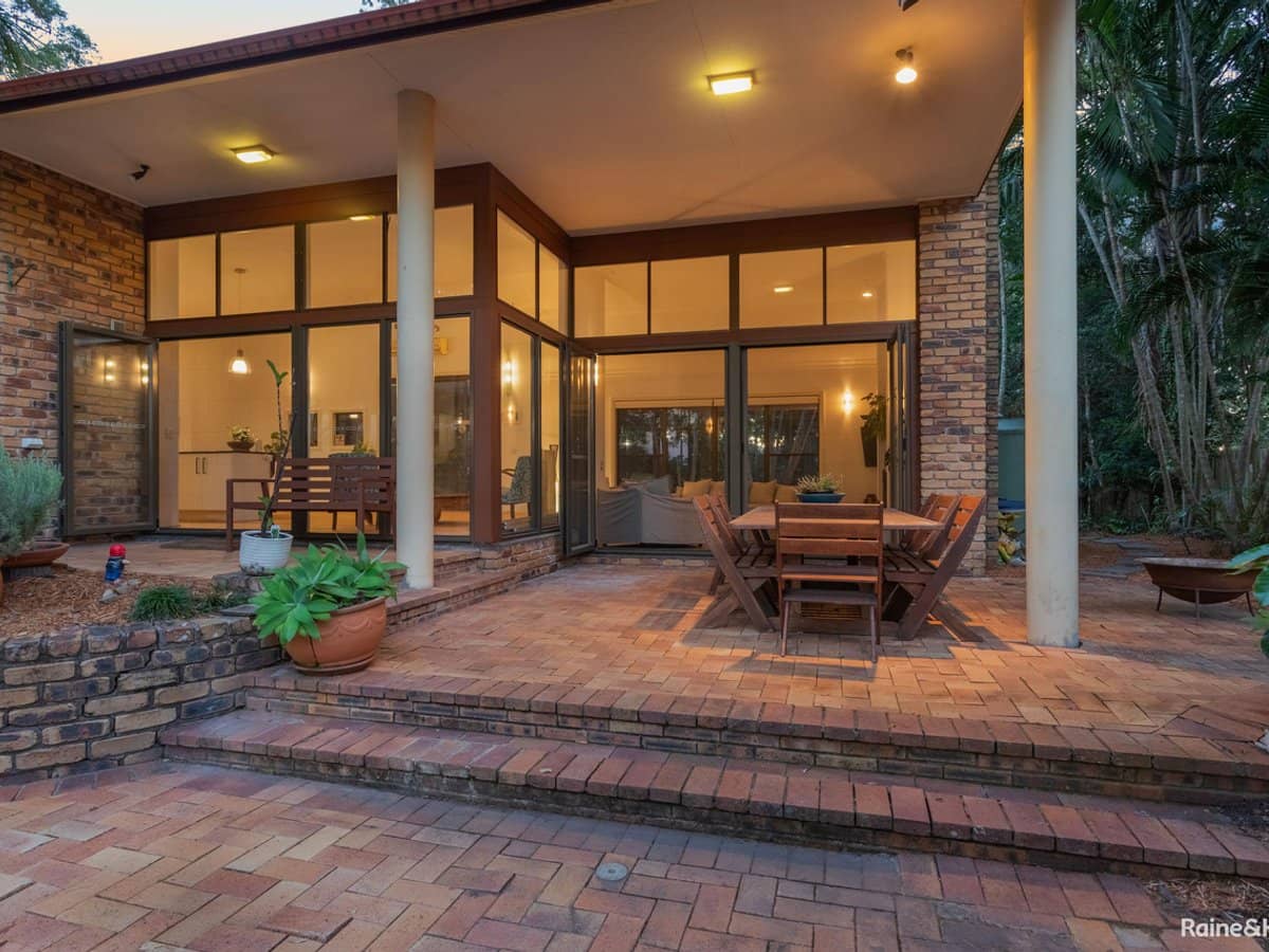 8 Pipers Point, ROBINA - Thumbnail 33