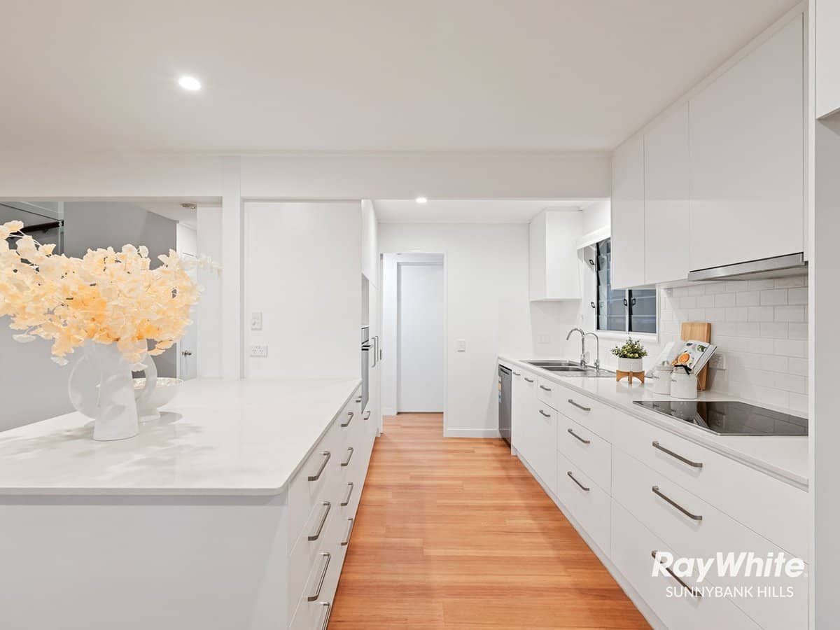 335 Swann Road, St Lucia - Thumbnail 7