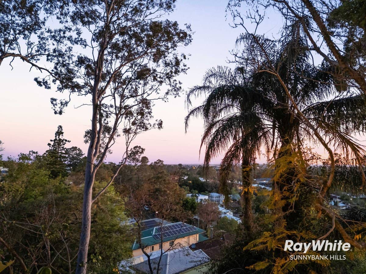 335 Swann Road, St Lucia - Thumbnail 14