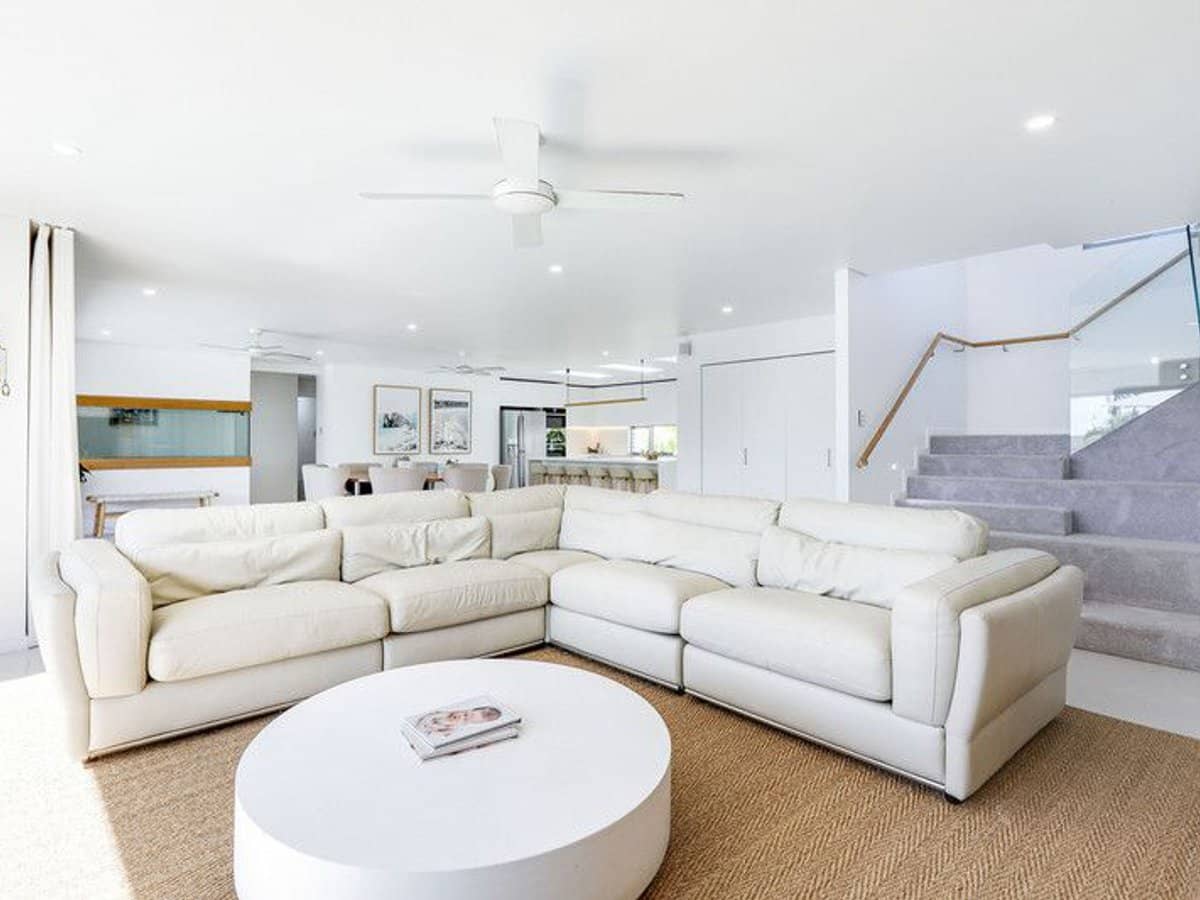 8 Myrtle Court, PALM BEACH - Thumbnail 4