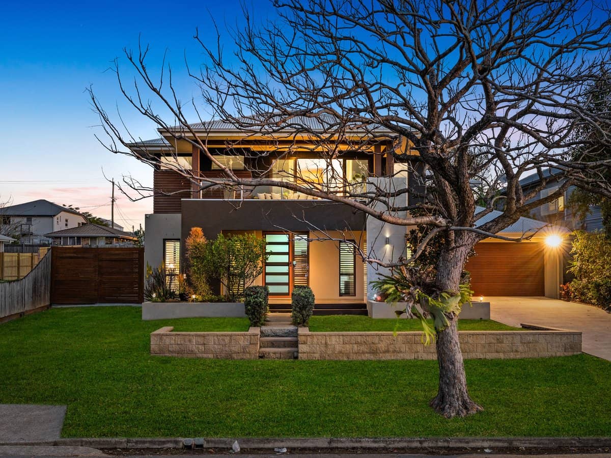 83 Blackwood Road, Salisbury - Thumbnail 2