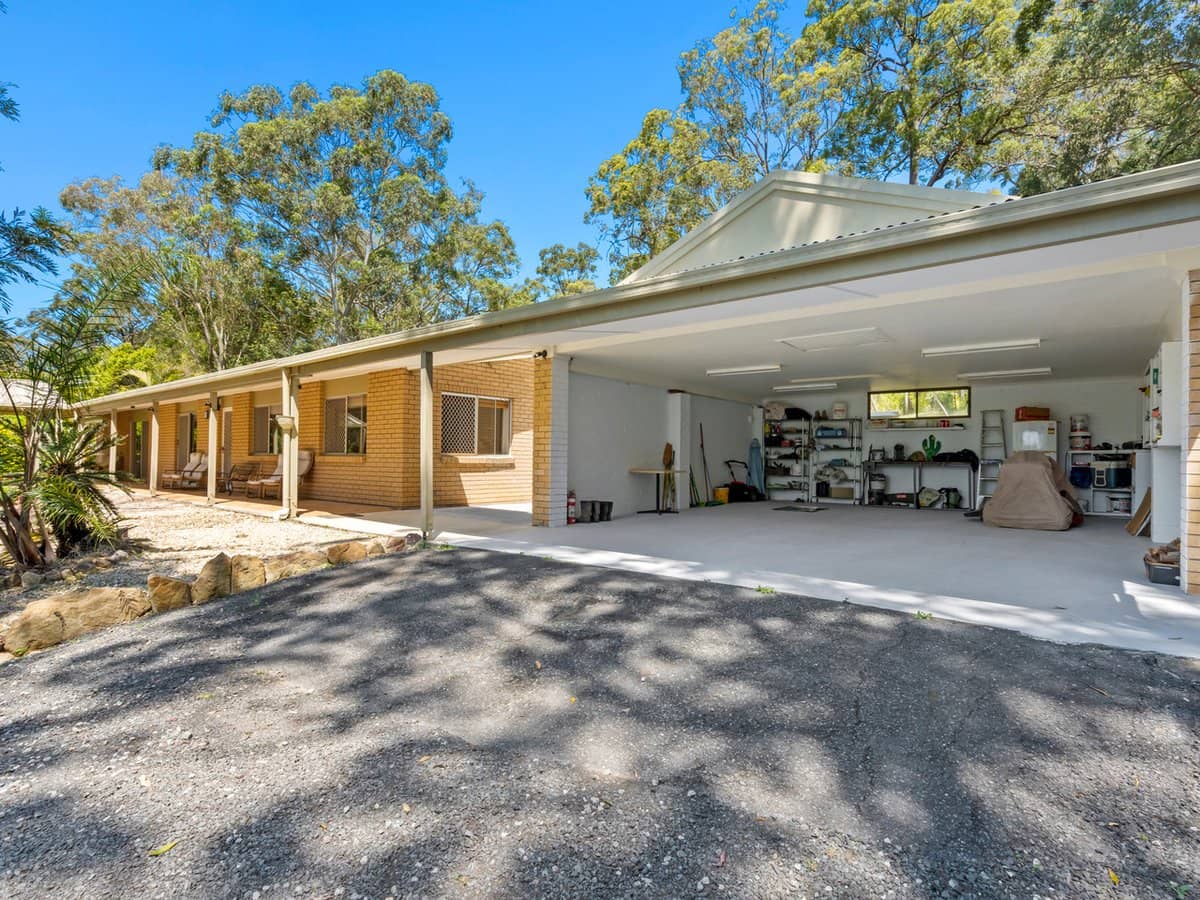 204 Carbrook Road, CORNUBIA - Thumbnail 2