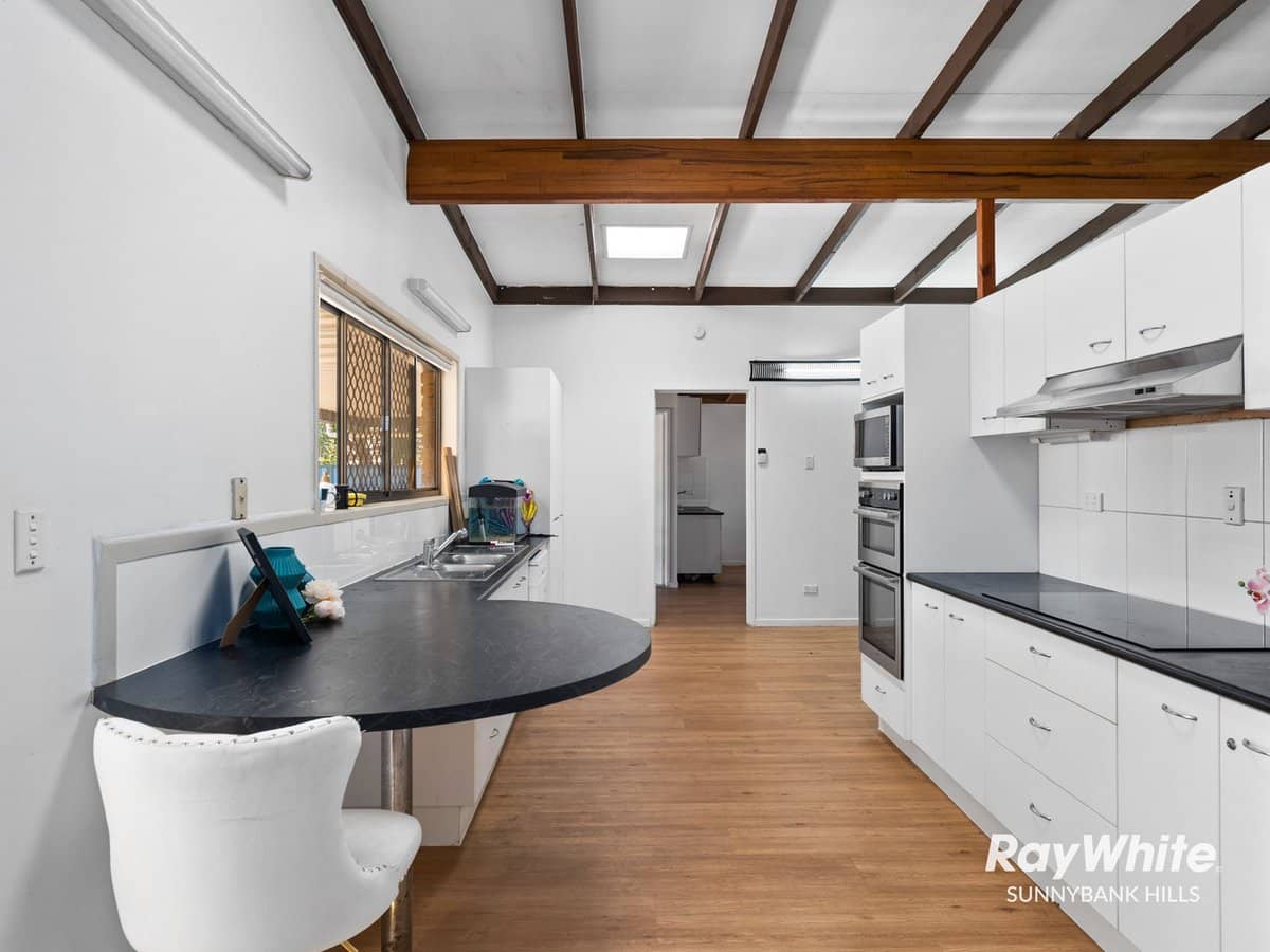 73 Stones Road, Sunnybank Hills - Thumbnail 8