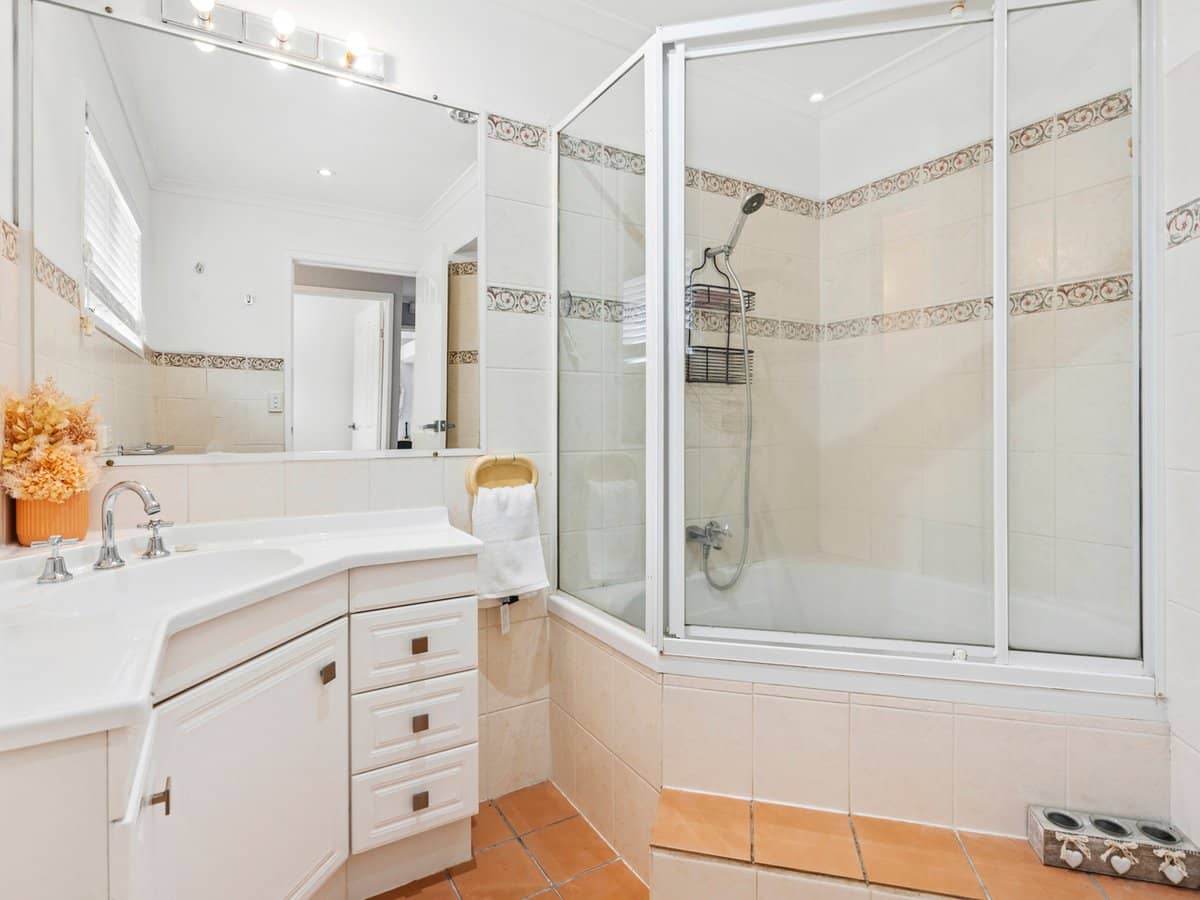 29 Jardine Drive, SPRINGWOOD - Thumbnail 9