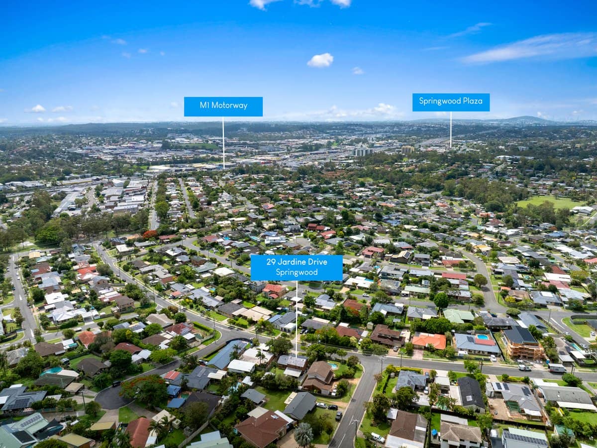 29 Jardine Drive, SPRINGWOOD - Thumbnail 13