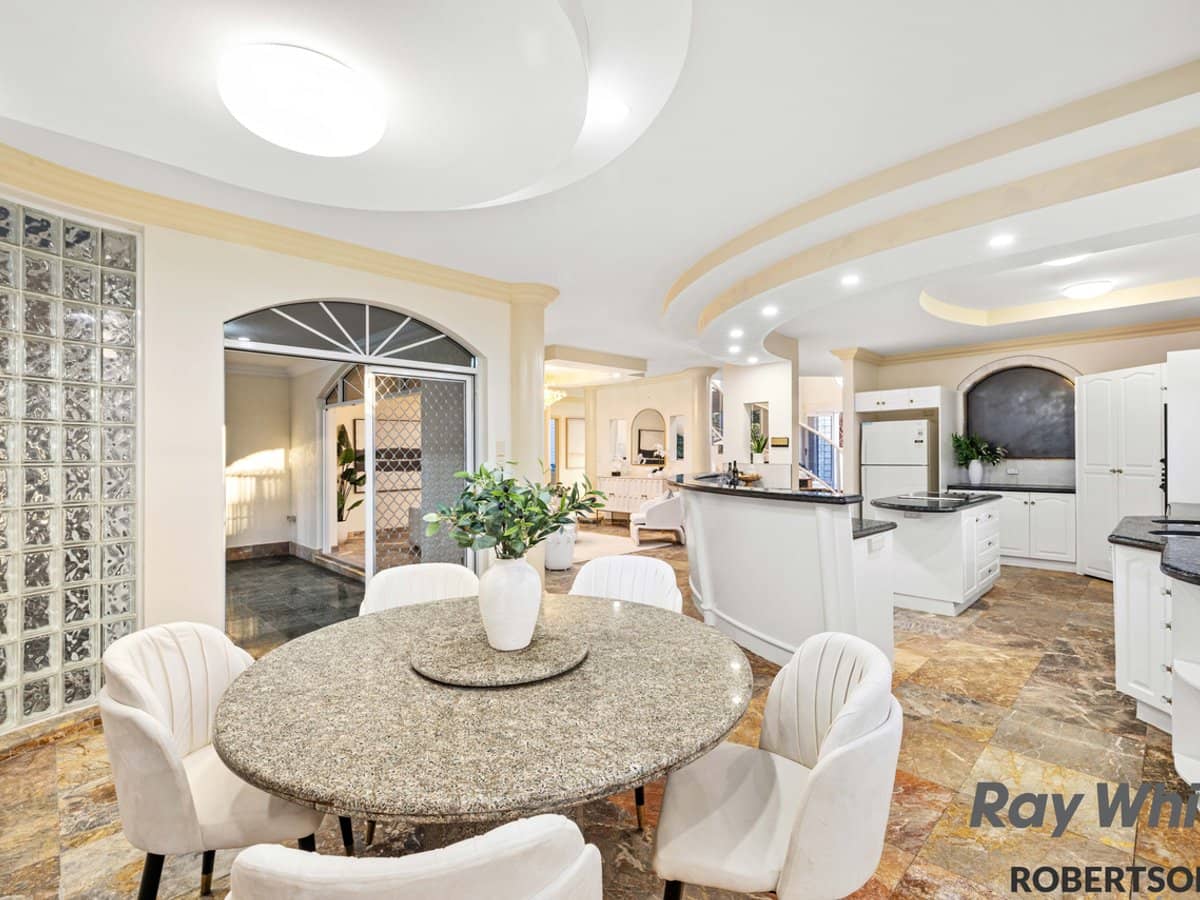 48 Loch Street, WEST END - Thumbnail 17