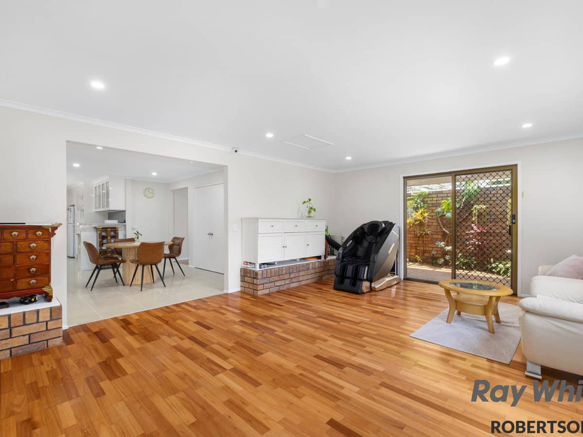 16 Sherbert Street, SUNNYBANK - Thumbnail 5