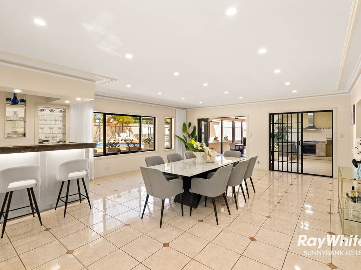 56 Poinciana Crescent, Stretton - Thumbnail 9