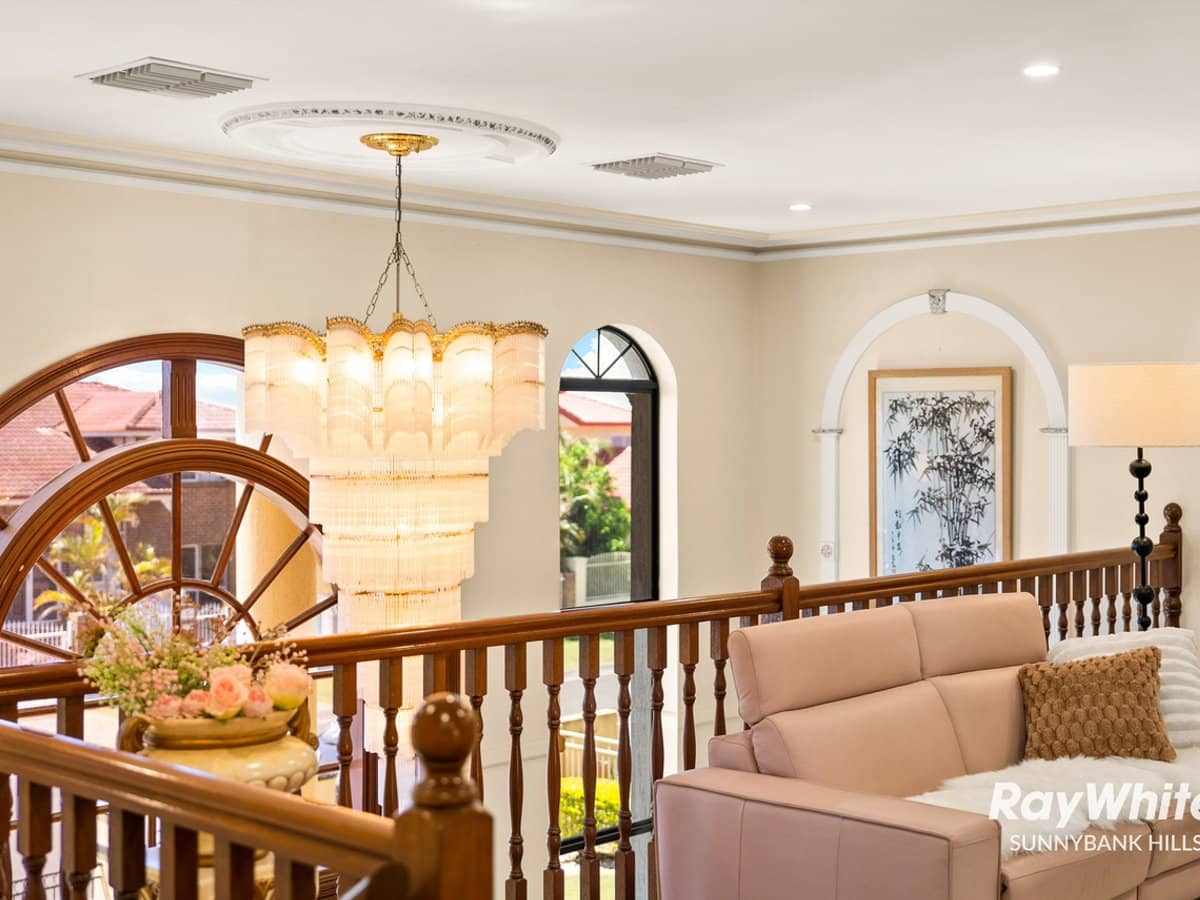 56 Poinciana Crescent, Stretton - Thumbnail 21