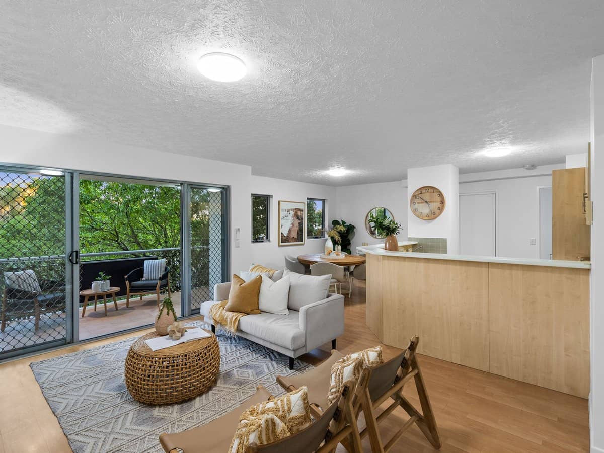 280 Grand Avenue, Forest Lake - Thumbnail 1