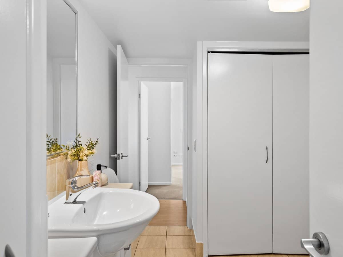 280 Grand Avenue, Forest Lake - Thumbnail 13