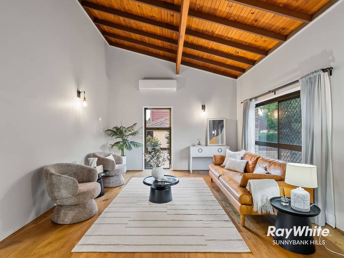 19 Pineneedle Place, Sunnybank Hills - Thumbnail 5