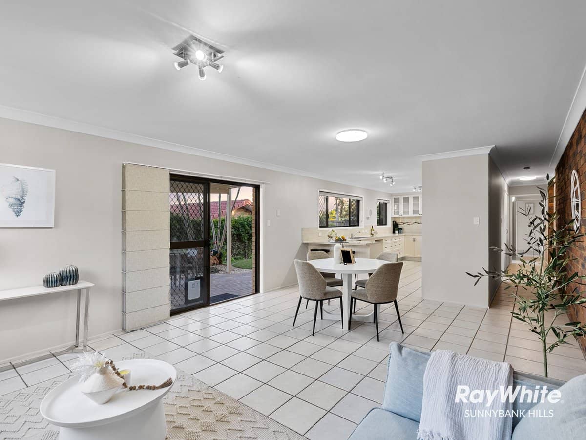 19 Pineneedle Place, Sunnybank Hills - Thumbnail 9