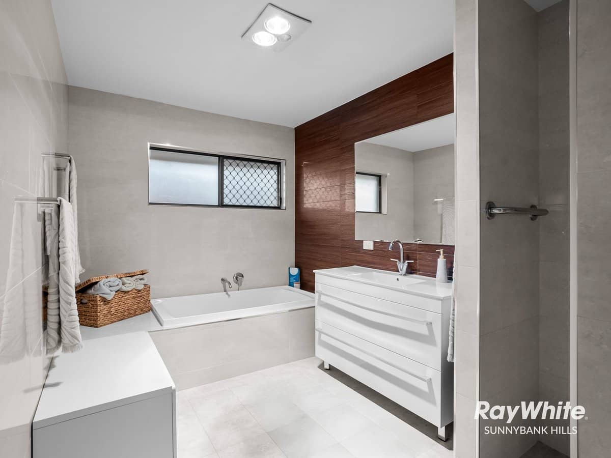 14 Alabaster Place, Sunnybank Hills - Thumbnail 14