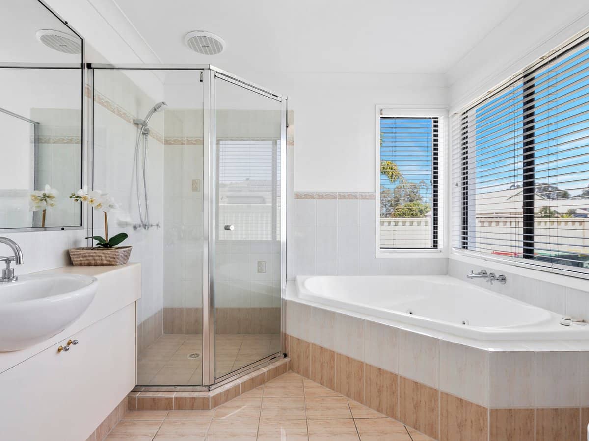 71 Saint Andrews Drive, CORNUBIA - Thumbnail 11