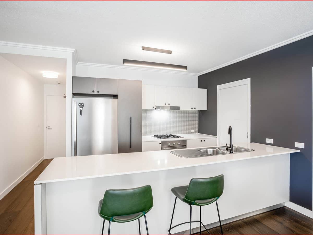 3 Parkland Boulevard, BRISBANE CITY - Thumbnail 4