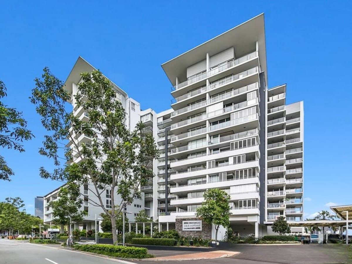 3 Parkland Boulevard, BRISBANE CITY - Thumbnail 5