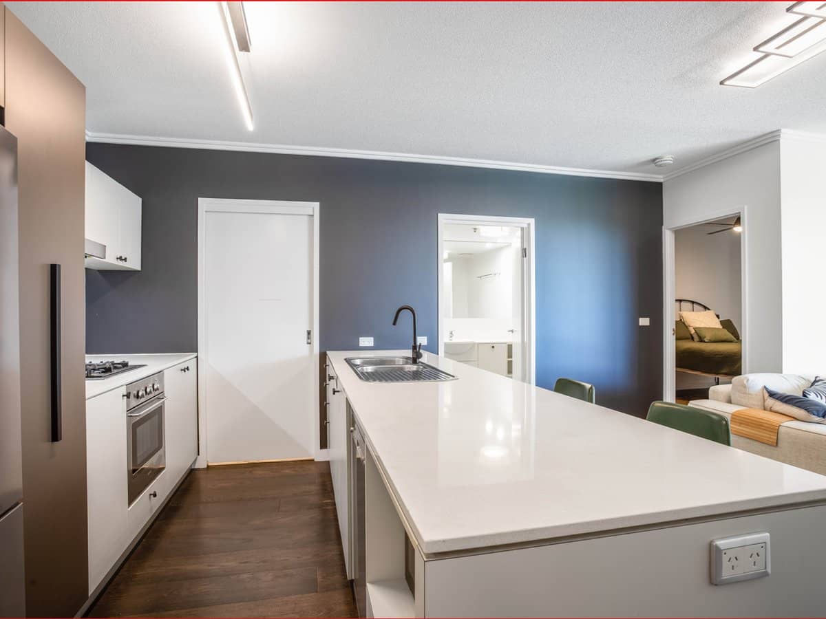 3 Parkland Boulevard, BRISBANE CITY - Thumbnail 9