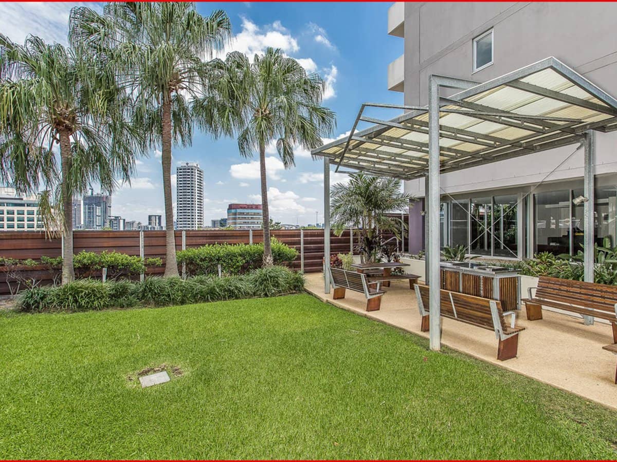3 Parkland Boulevard, BRISBANE CITY - Thumbnail 24
