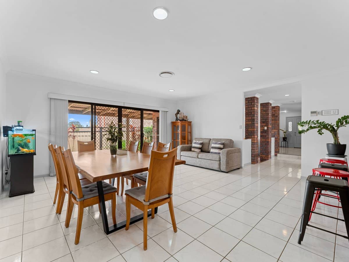 34 Boorala Crescent, Eight Mile Plains - Thumbnail 6